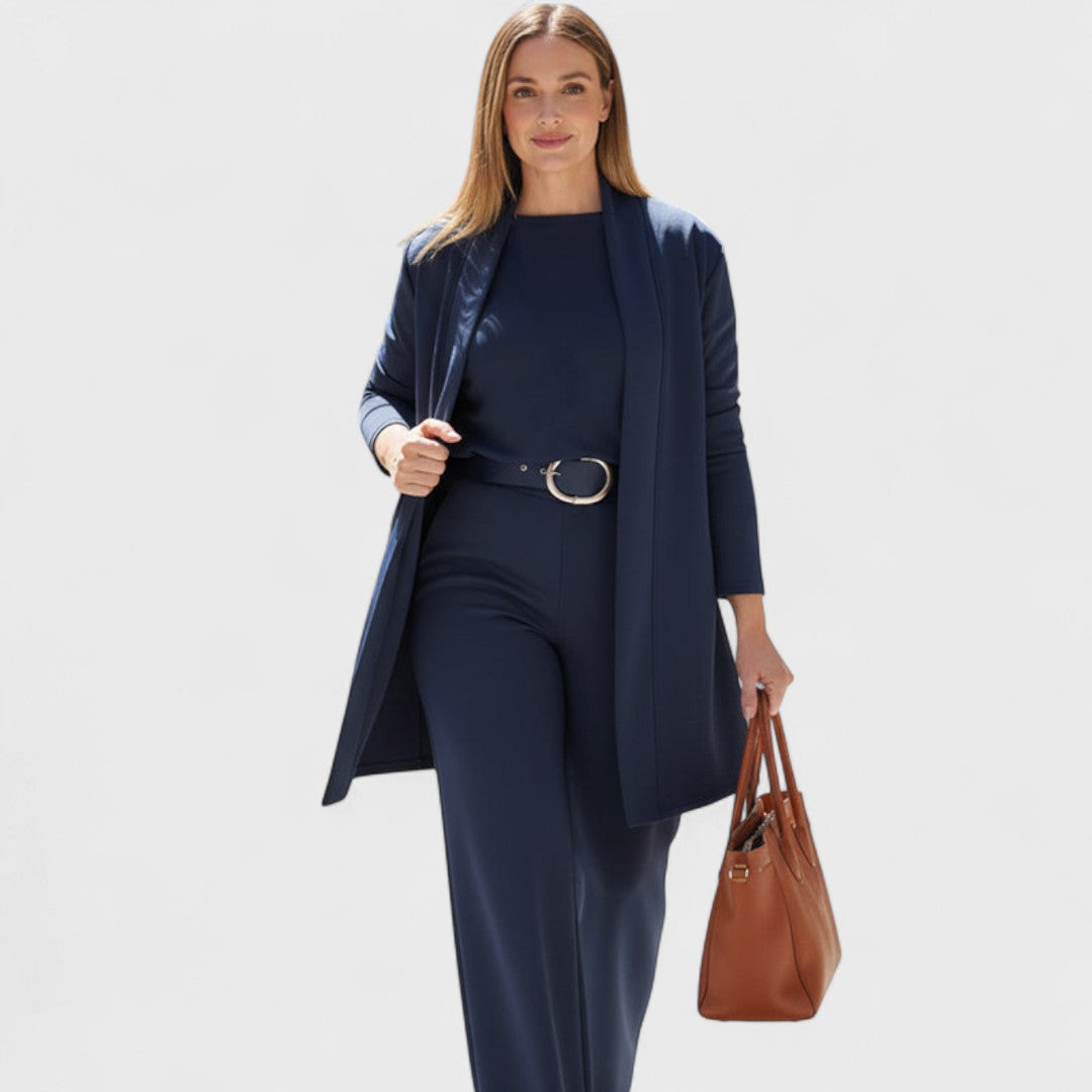 Conjunto de tres piezas para mujer