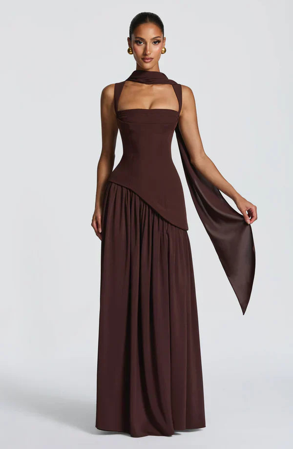 Vestido largo con efecto lacado